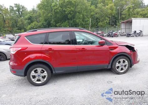 2016 Ford Escape Se from USA, damaged, VIN 1FMCU9G9XGUC83452